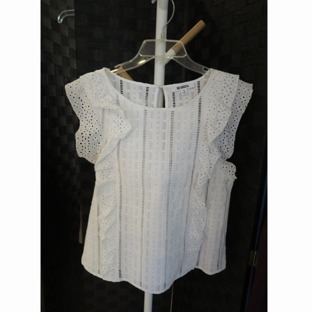 BB Dakota Floral Lace White Tank Top sz Small
